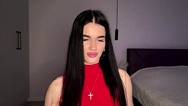 KarieEgge online show from 06-17-26, 03:44