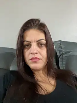 Snapshot of sweet_milenaa chatting on 06-19-26, 11:05 sweet milenaa online show from 06-19-26, 11:05