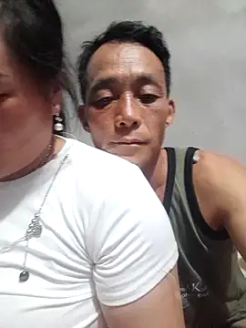 myle-couple22 online show from 05-17-26, 04:07