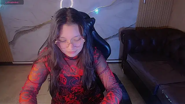 HoneyDoll tf online show from 05-31-26, 01:17