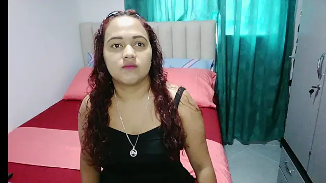 saramichell445734 online show from 05-13-26, 04:36