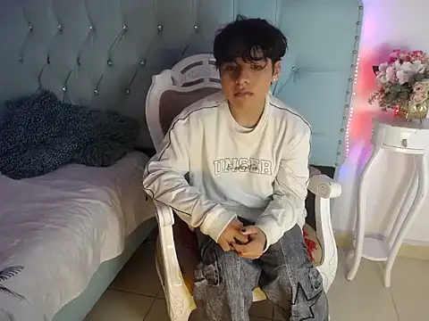 Tiff Styless online show from 05-12-26, 07:20