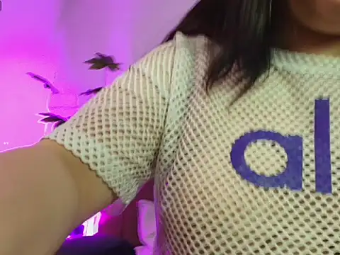 Iris Roses online show from 05-25-26, 07:56