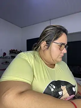 marianacooper1234 online show from 06-17-26, 02:55