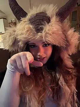 cutypiefull online show from 06-16-26, 01:05