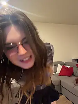 cutypiefull online show from 06-07-26, 02:39