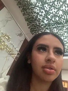 Sweet1 Treat online show from 05-22-26, 10:41