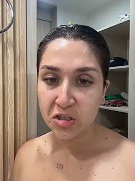 IsabelleMilan online show from 06-20-26, 08:14