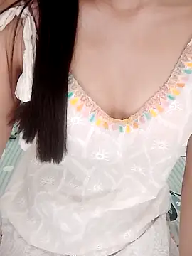 Ipho girl online show from 06-19-26, 08:25