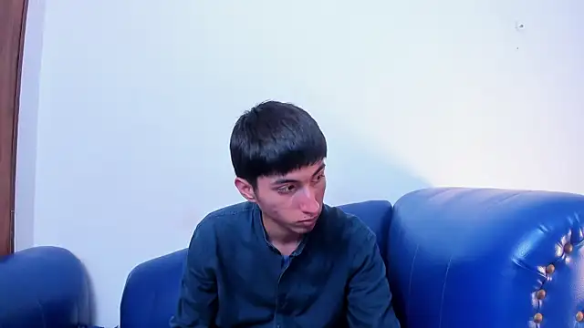 LittleNerd18 online show from 05-12-26, 05:04