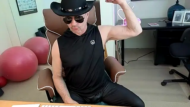 hotdadbod online show from 05-09-26, 08:45
