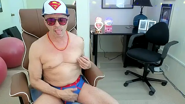 Snapshot of hotdadbod chatting on 06-30-26, 08:42 hotdadbod online show from 06-30-26, 08:42