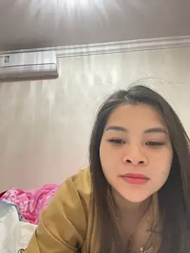 Lucky xiao online show from 05-14-26, 04:59