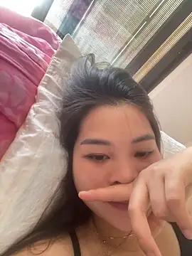 Lucky xiao online show from 06-01-26, 02:01