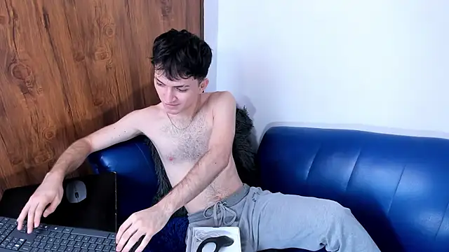kavencastro online show from 06-10-26, 01:29