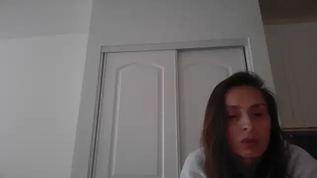 Luxeluvly online show from 05-13-26, 02:13