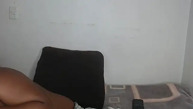 African Busty online show from 06-21-26, 08:20
