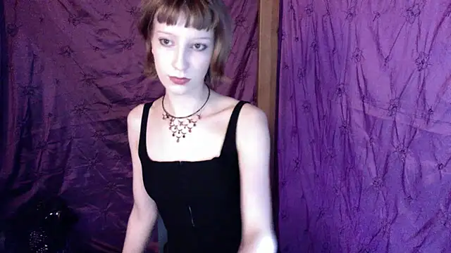 Snapshot of AlexaWetDream chatting on 06-24-26, 04:05 AlexaWetDream online show from 06-24-26, 04:05