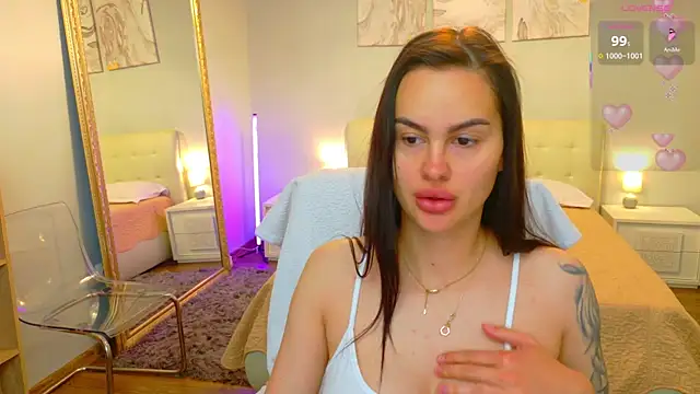 BabyyGirll  online show from 05-22-26, 03:48