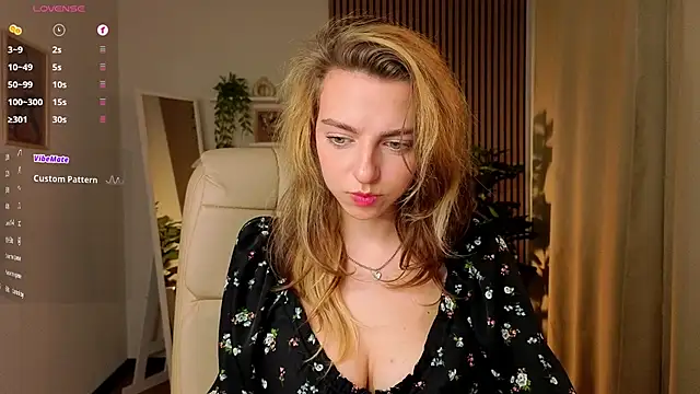 CherryCl0ud online show from 05-26-26, 02:42