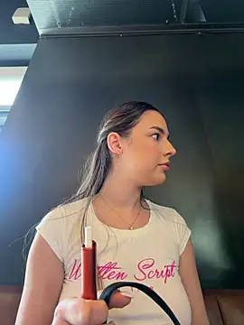 ScarletColesX online show from 06-03-26, 11:22