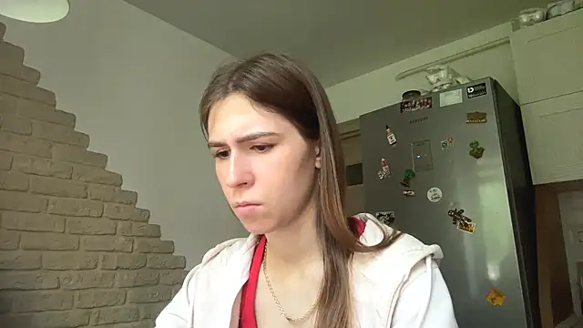 Snapshot of ZaraGuyette chatting on 06-03-26, 04:13 ZaraGuyette online show from 06-03-26, 04:13