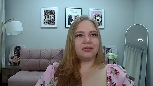 DianaKristol online show from 06-20-26, 06:13