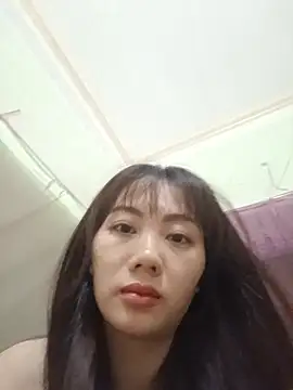 Snapshot of Ki-sexy61 chatting on 05-14-26, 04:04 Ki-sexy61 online show from 05-14-26, 04:04