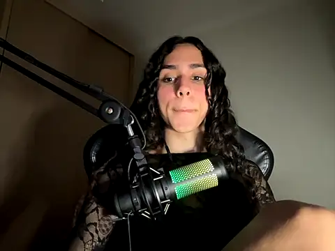 Snapshot of marquezaaa chatting on 05-15-26, 10:19 marquezaaa online show from 05-15-26, 10:19