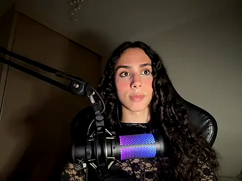 Snapshot of marquezaaa chatting on 05-20-26, 01:35 marquezaaa online show from 05-20-26, 01:35