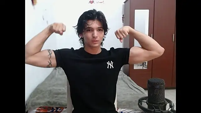 Archangel   online show from 05-15-26, 04:32