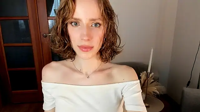 imogensy online show from 06-19-26, 02:56
