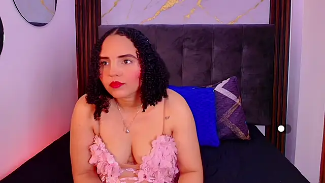 Sol  Latina online show from 06-20-26, 03:33