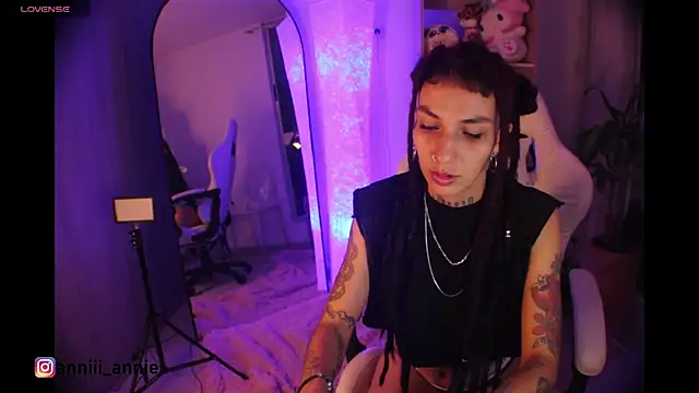 niah 11 online show from 06-15-26, 11:37