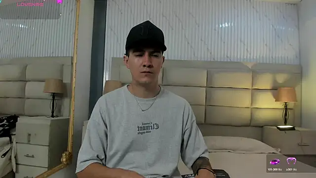 Diamondss 1 online show from 06-25-26, 08:36