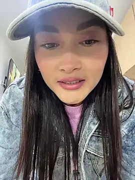 Tatiana123  online show from 06-26-26, 11:32