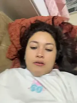 Tatiana123  online show from 06-12-26, 08:39