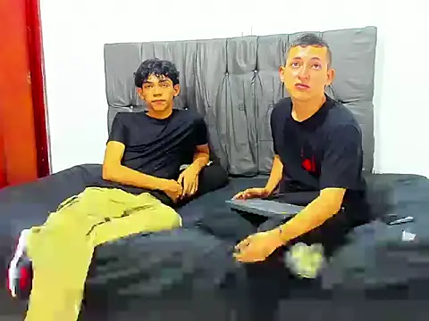 boys latins18 online show from 05-12-26, 09:43
