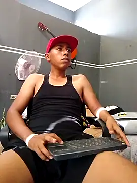 maxwell crazy1 online show from 06-19-26, 02:56