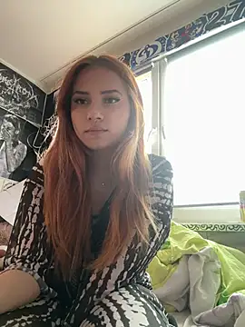 KiraMayson online show from 05-15-26, 12:36
