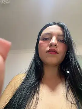 Miel rousse online show from 06-19-26, 05:57
