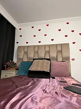 Sheyla Chen online show from 06-19-26, 03:23