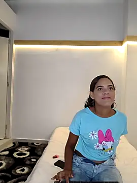 Freyapasion online show from 05-18-26, 08:24