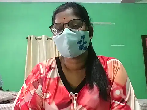 Snapshot of Kavya17 chatting on 07-09-26, 03:00 Kavya17 online show from 07-09-26, 03:00