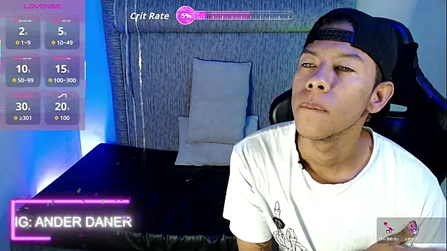 Snapshot of Taylerr_18 chatting on 06-04-26, 03:11 Taylerr 18 online show from 06-04-26, 03:11