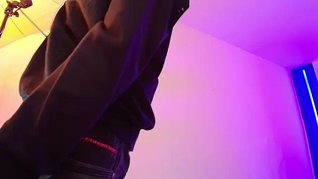 PharaohHeat  online show from 06-06-26, 03:45