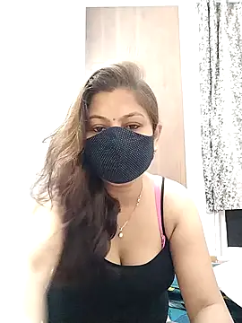 Snapshot of hot_kiran2000 chatting on 07-10-26, 02:28 hot kiran2000 online show from 07-10-26, 02:28