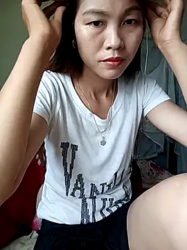 Suly-sweet online show from 05-30-26, 01:12