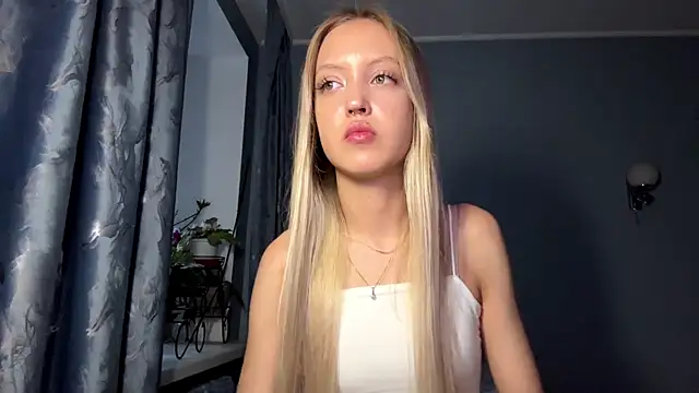 NievesHackey online show from 06-17-26, 03:11