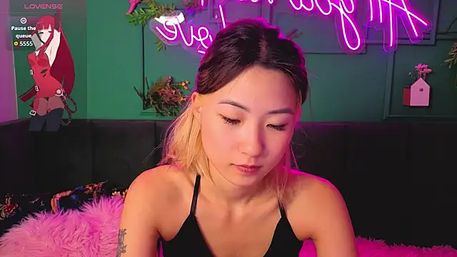 Runi Asian online show from 07-12-26, 01:28
